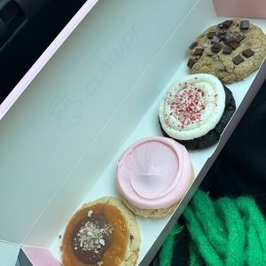 Meet your Posher, Denisse